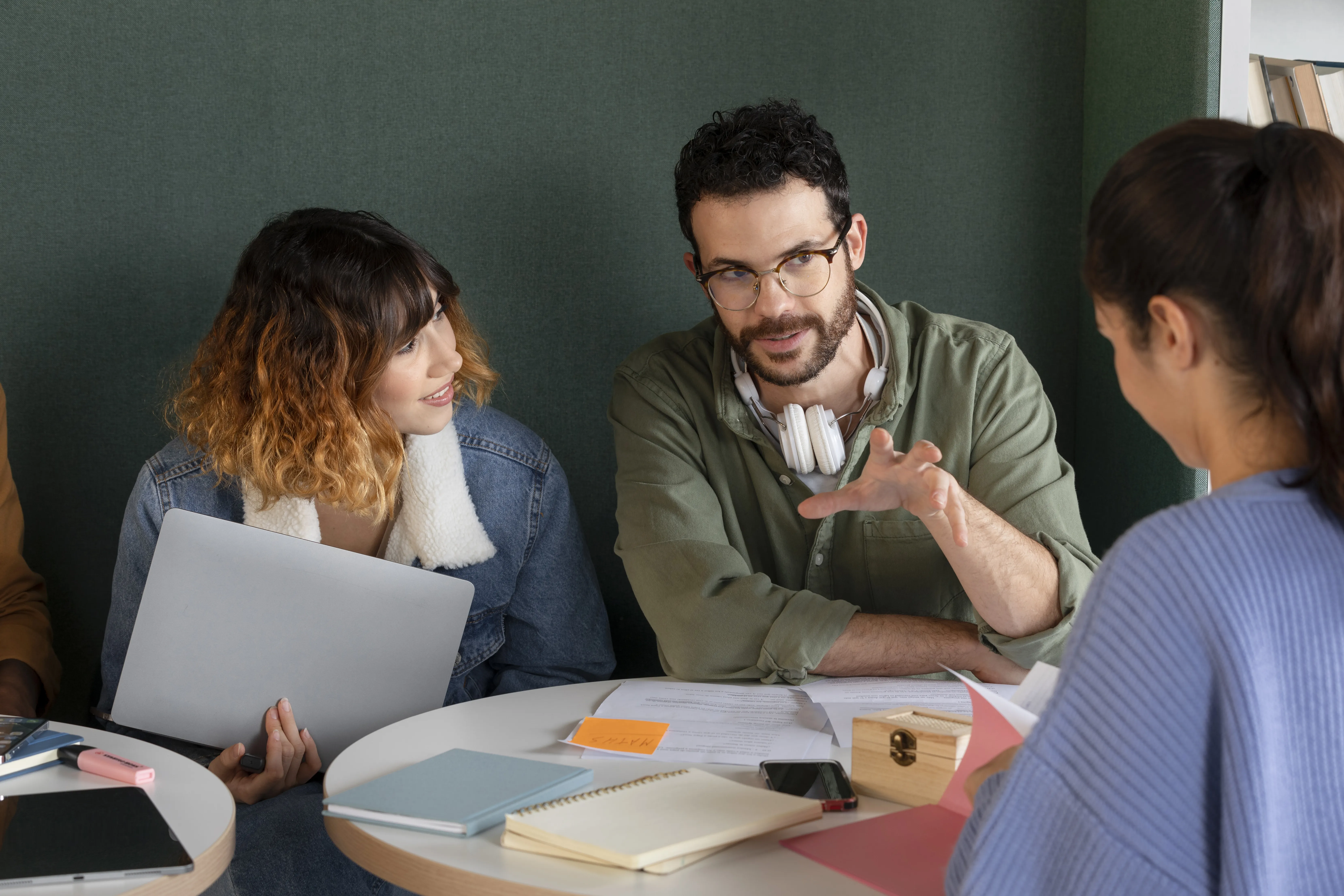 Cómo evaluar la compatibilidad cultural de un freelancer con tu equipo