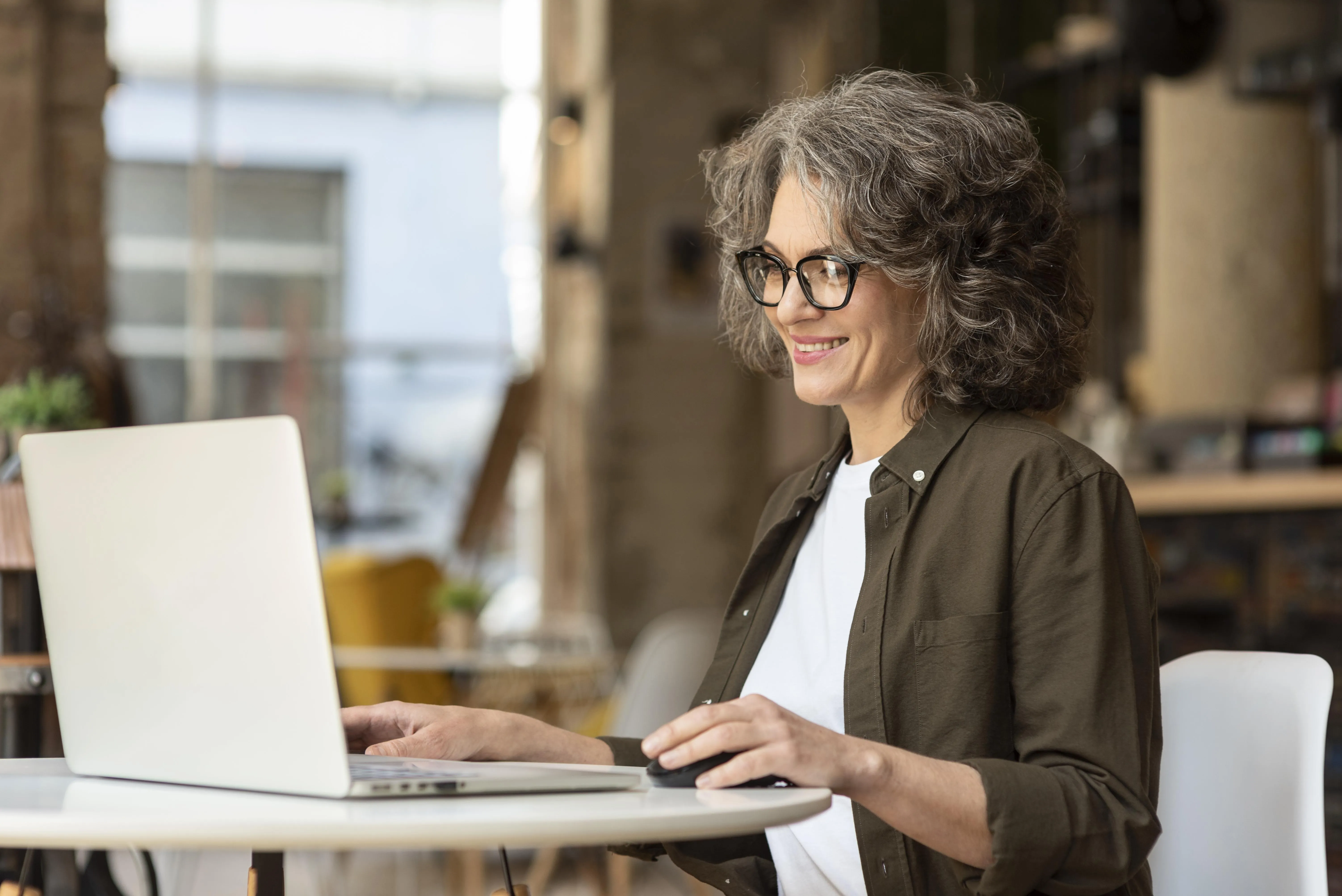 Freelance en la "Silver Economy": oportunidades para mayores de 45