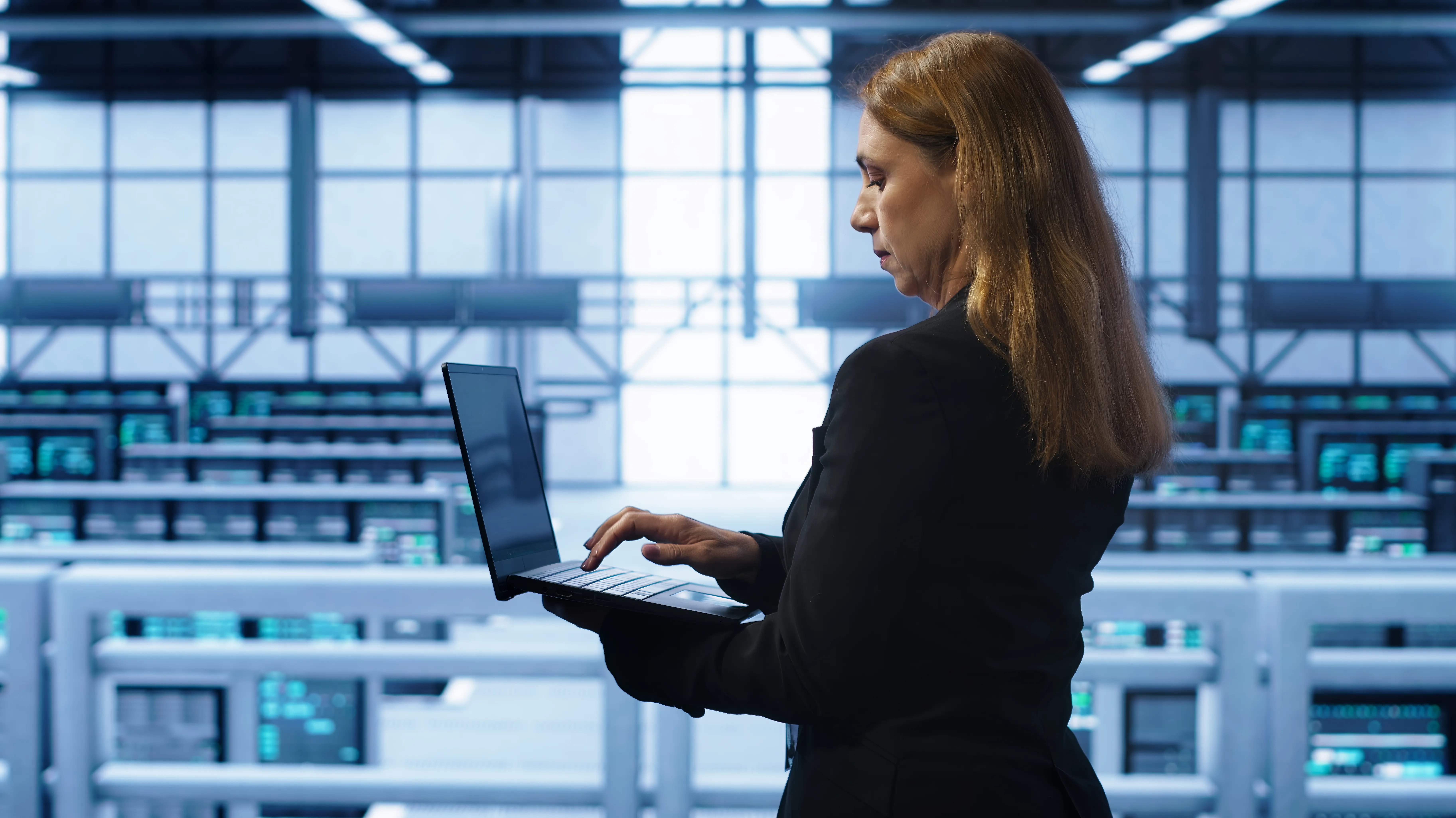 Especialización en ciberseguridad: servicios freelance para startups y e-commerce