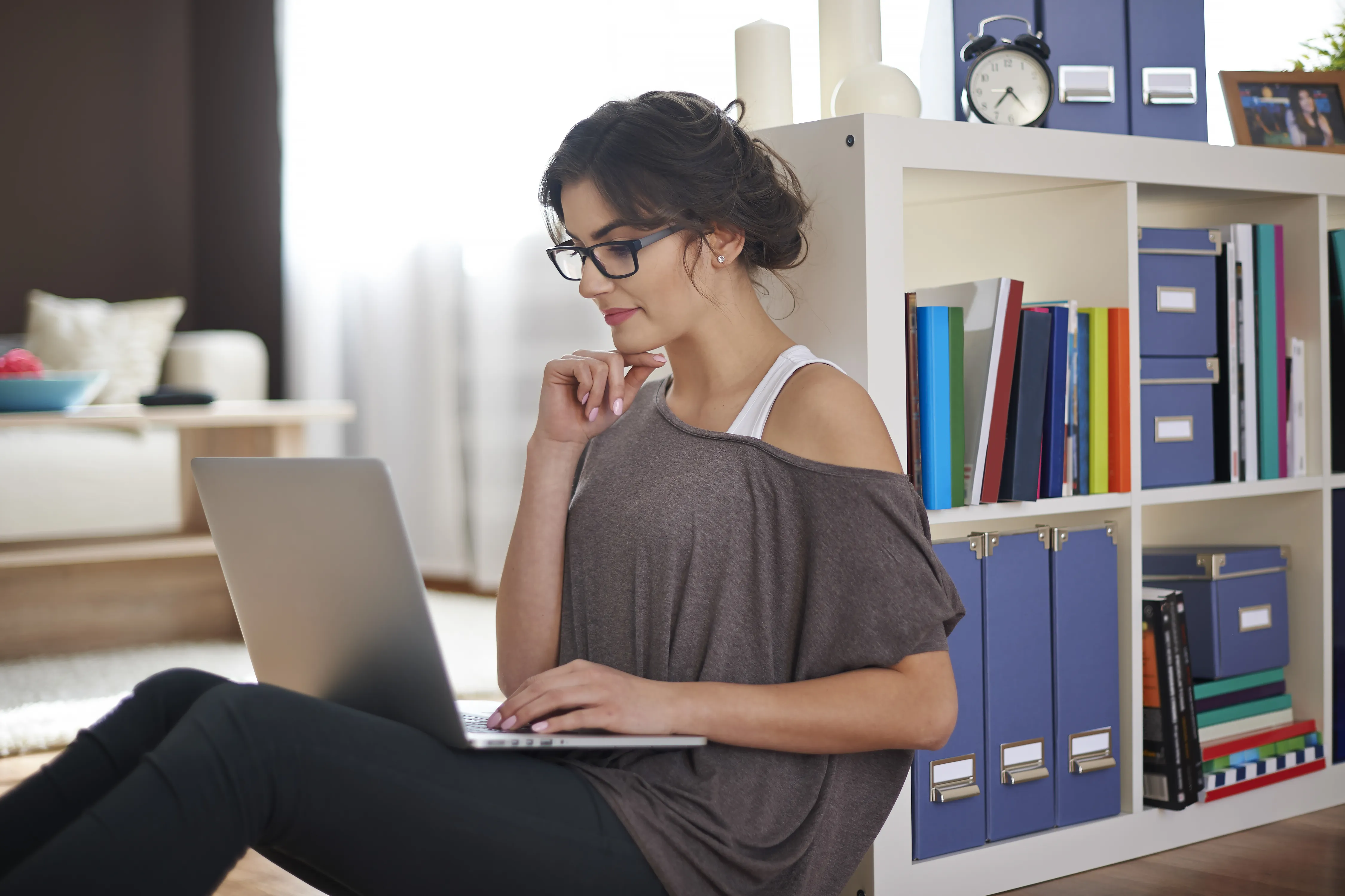 Cómo vender productos digitales como freelance: plantillas, cursos, plugins