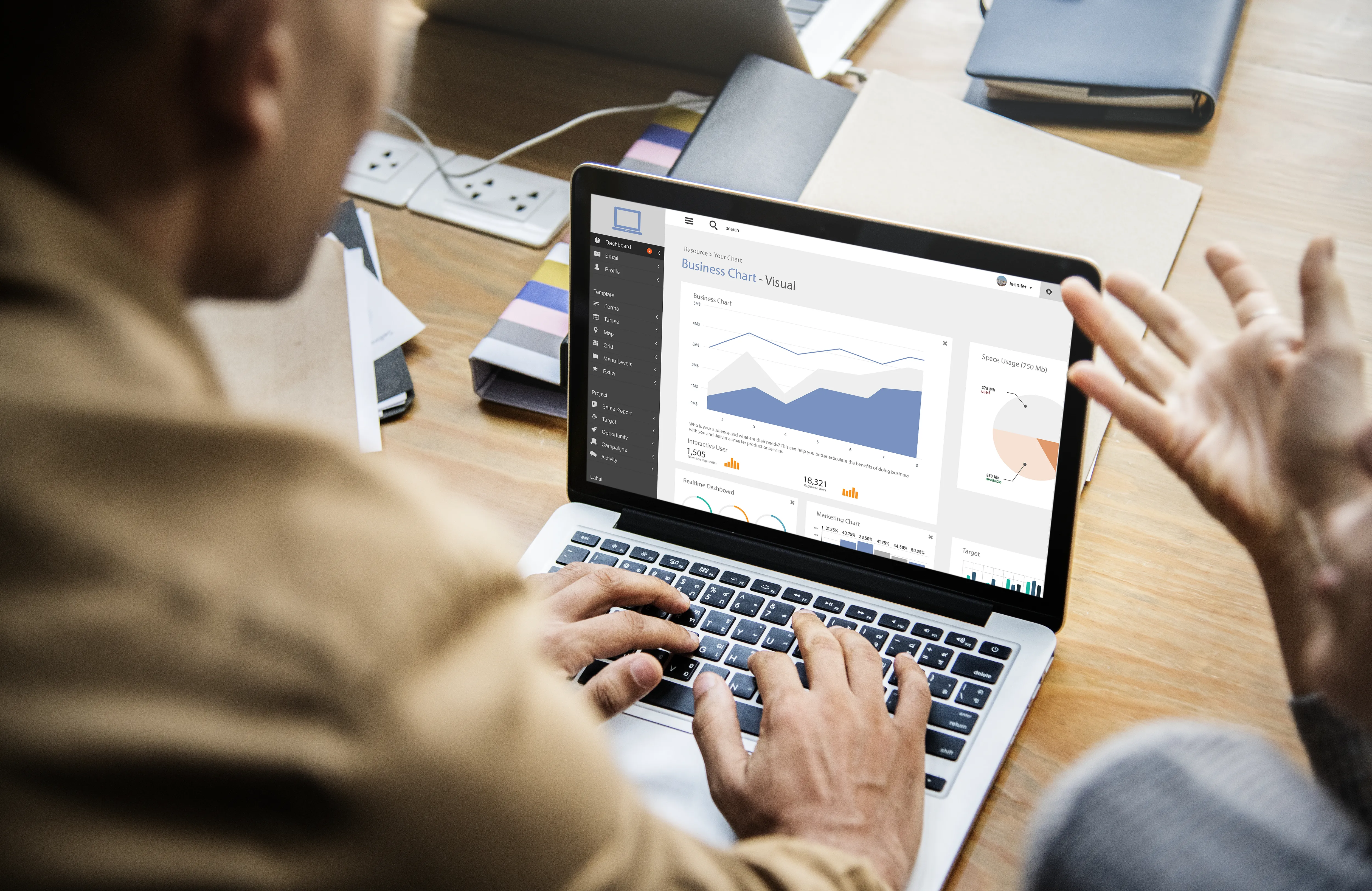 Cómo utilizar el análisis de datos para mejorar tus servicios freelance
