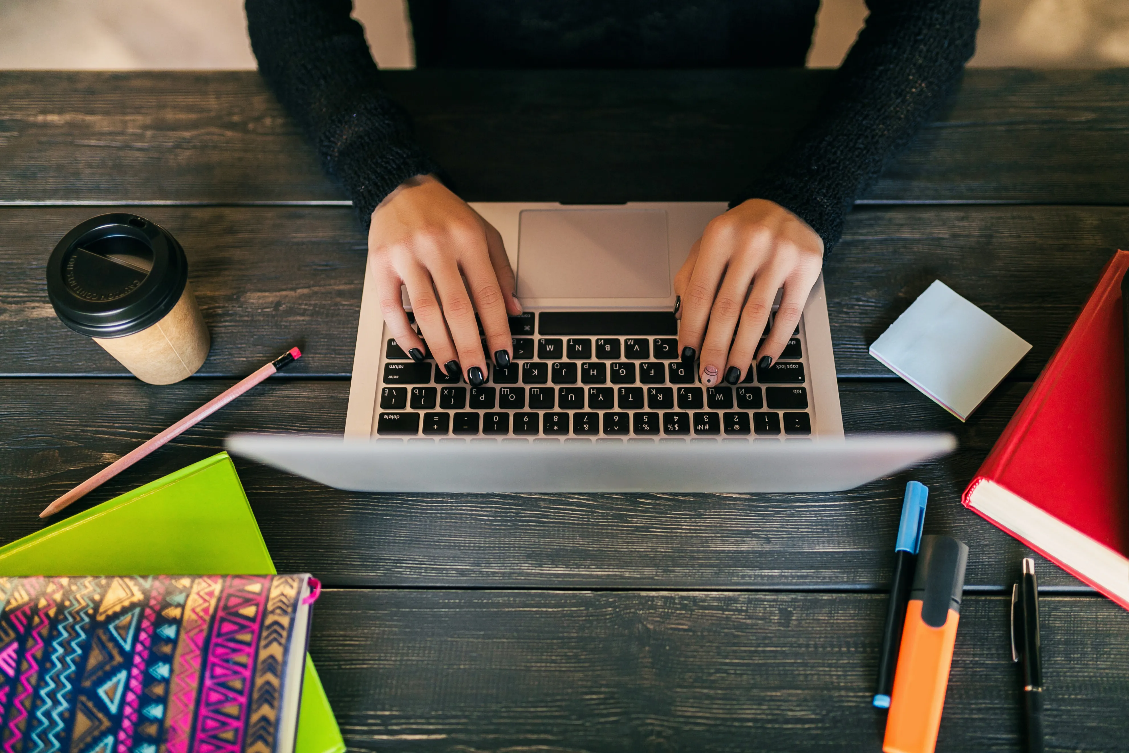 Herramientas de automatización para freelancers: de la admin a la ejecución