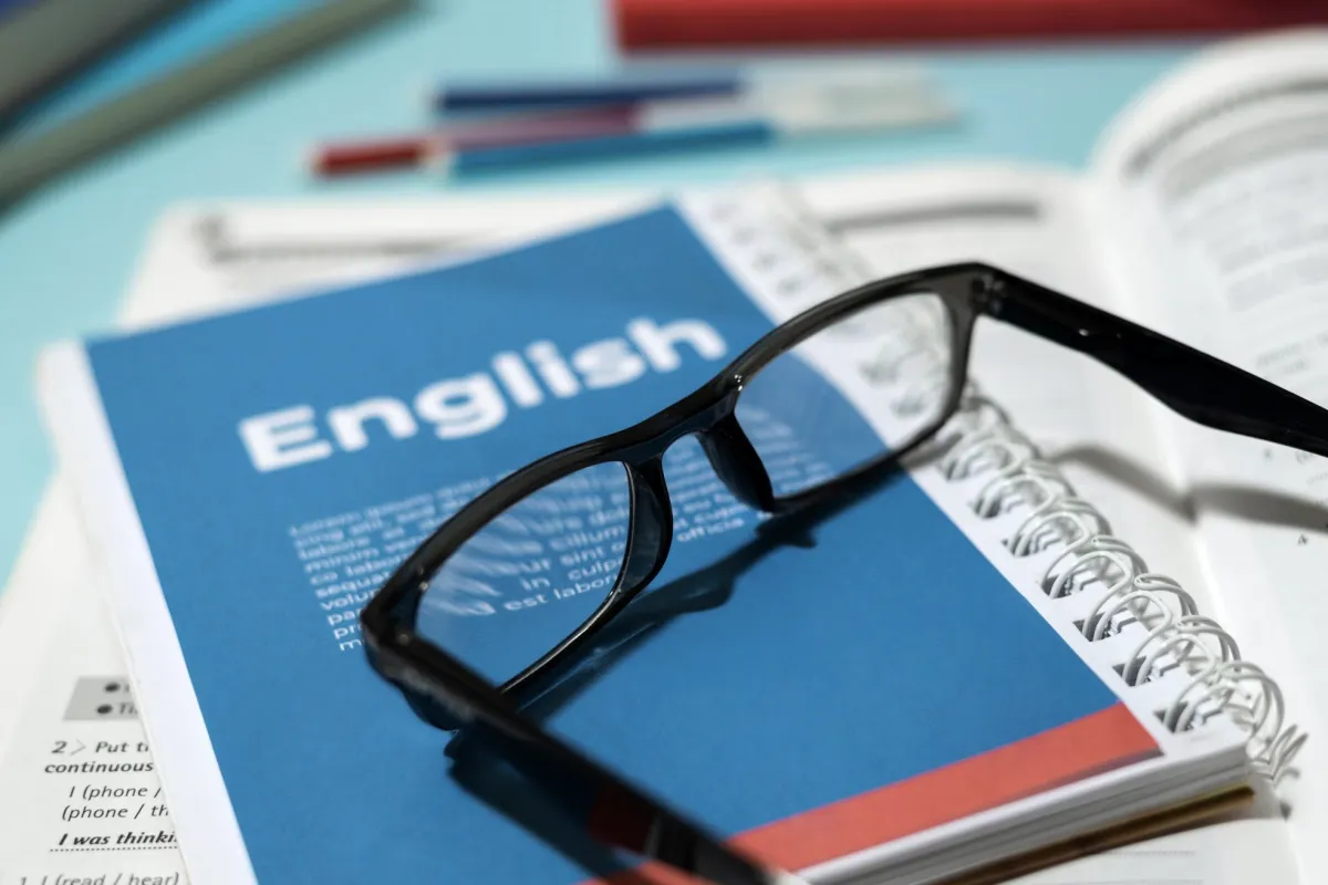 I will do translation of texts (esp/eng)