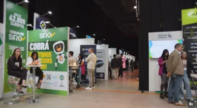 Consultoría en automatización con IA y gestión de proyectos de marketing y eventos.